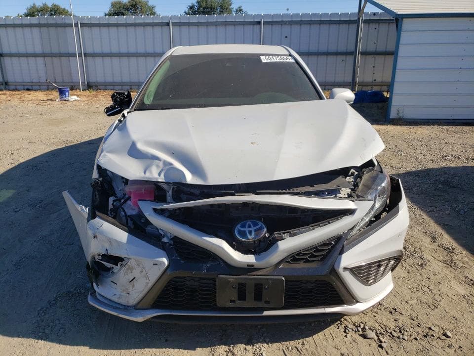 2022 TOYOTA CAMRY XSE 5