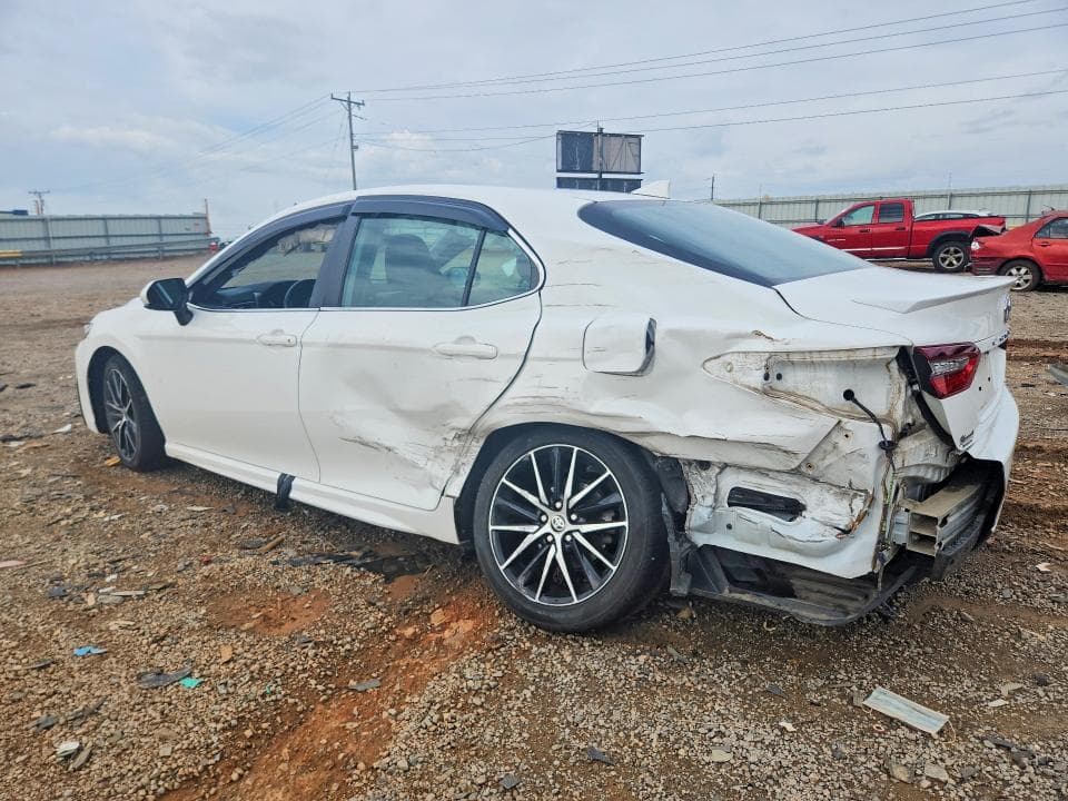 2021 TOYOTA CAMRY SE 2