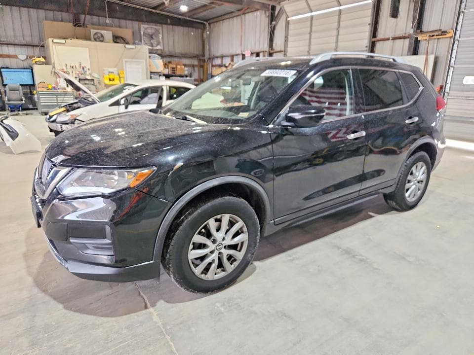 2017 NISSAN ROGUE SV - 1