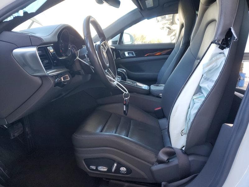 2018 PORSCHE PANAMERA 4 7