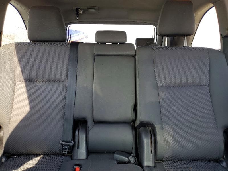 2019 TOYOTA HIGHLANDER LE 10