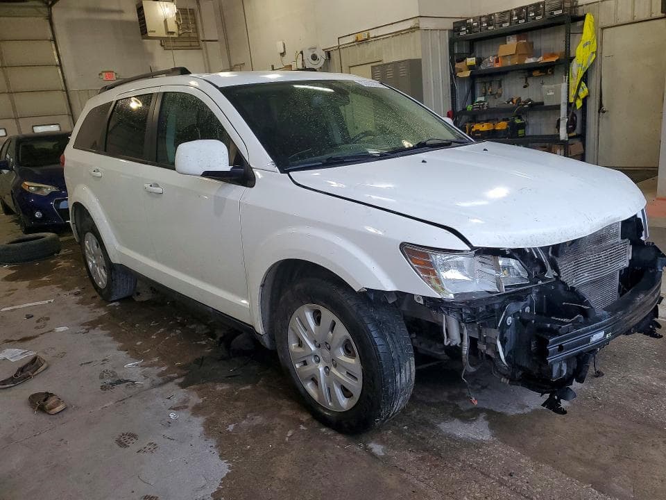 2019 DODGE JOURNEY SE 4