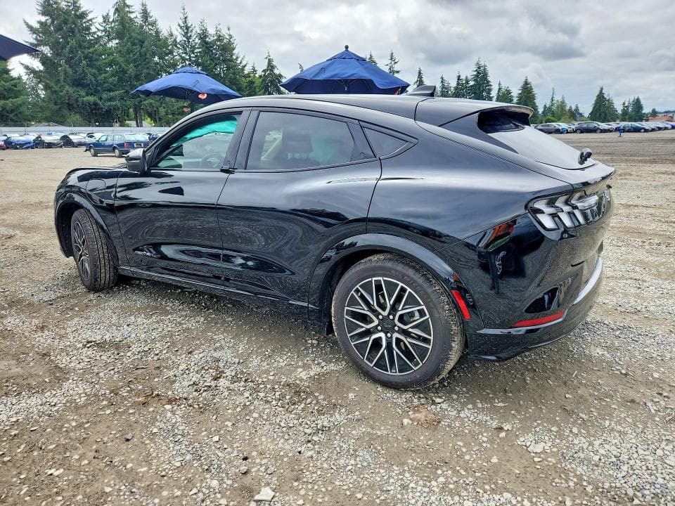 2024 FORD MUSTANG MACH-E PREMIUM 2