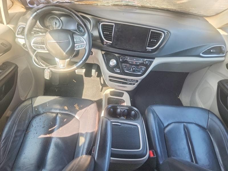 2022 CHRYSLER PACIFICA TOURING L 8