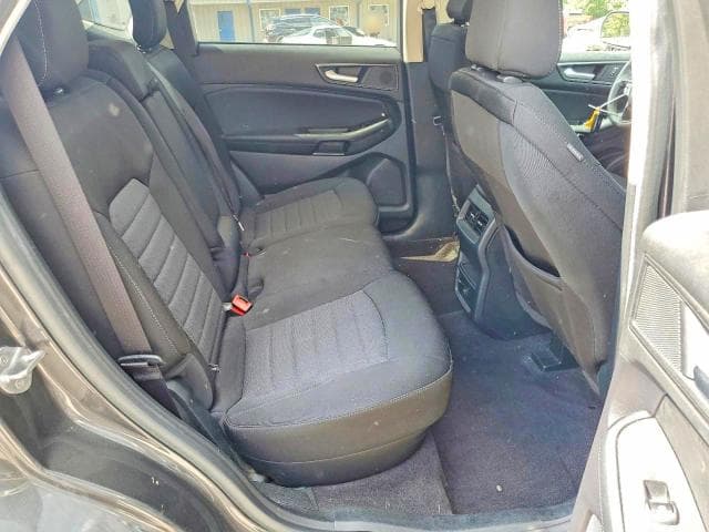 2020 FORD EDGE SE 10