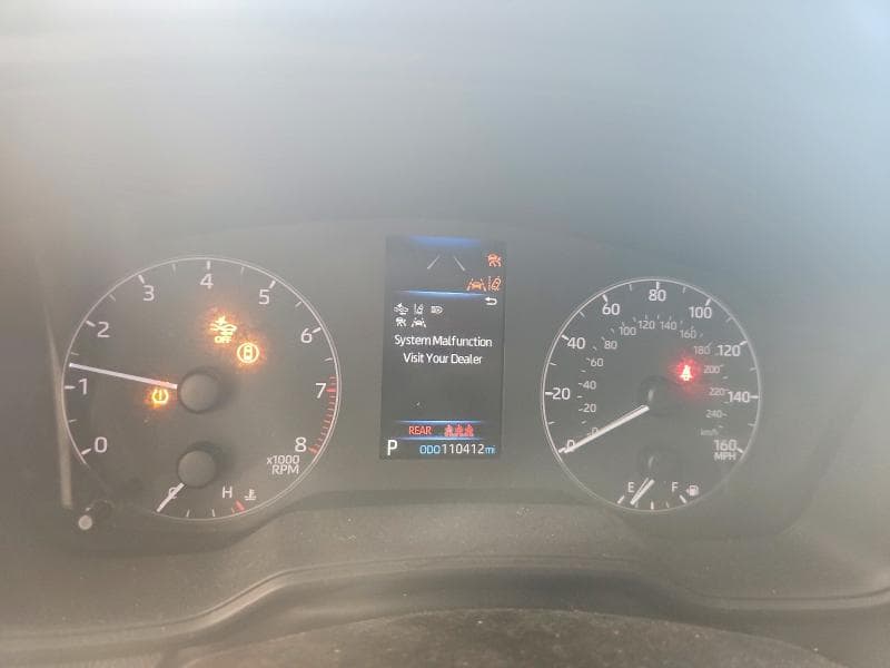 2023 TOYOTA COROLLA LE 9