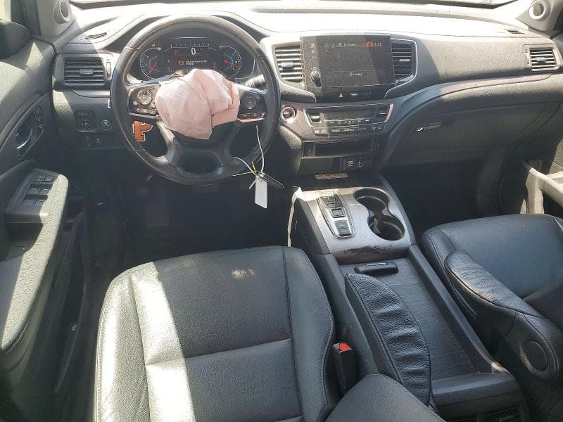 2021 HONDA PILOT SE 8