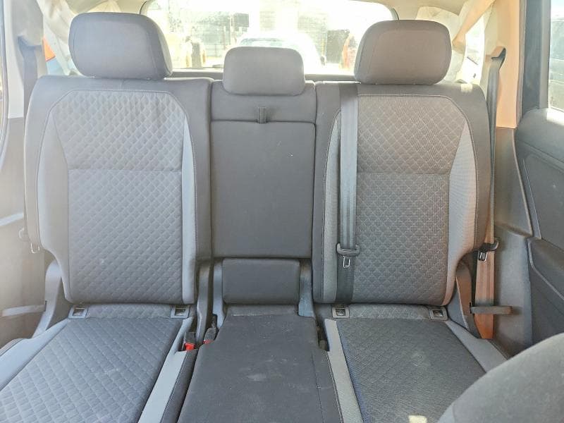 2019 VOLKSWAGEN TIGUAN S 10