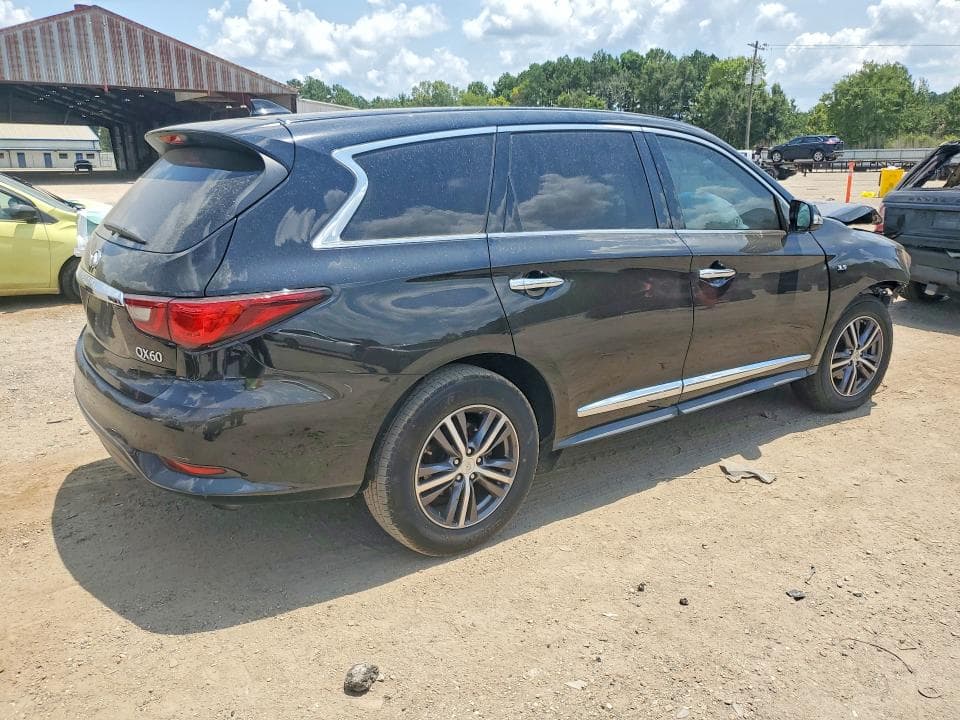 2018 INFINITI QX60 BASE 3