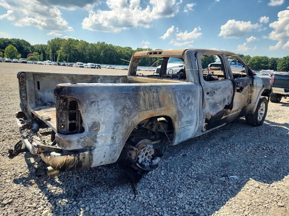 2019 RAM 1500 LARAMIE 3