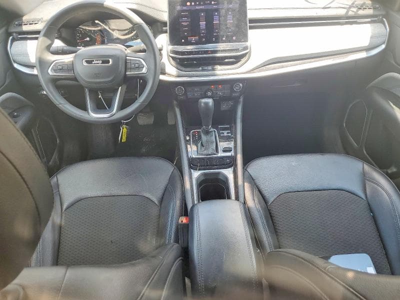 2024 JEEP COMPASS LATITUDE 8