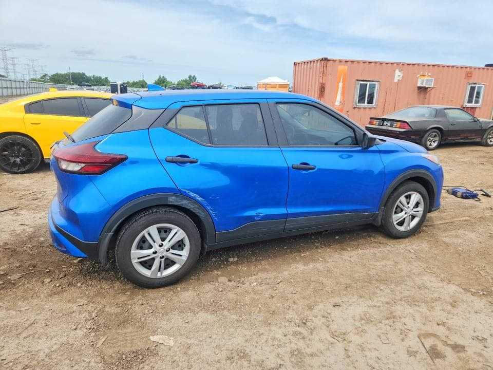 2021 NISSAN KICKS S 3