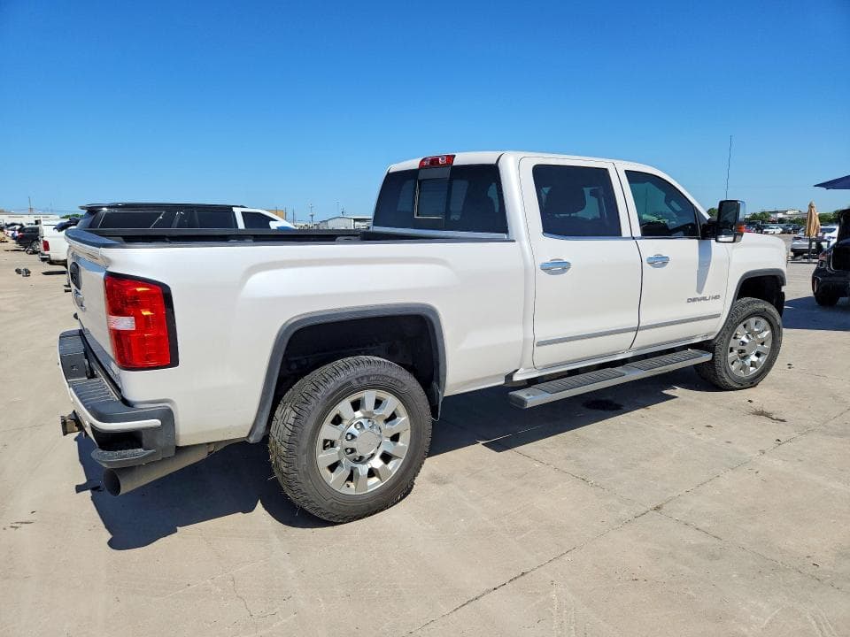 2019 GMC SIERRA K2500 DENALI 3
