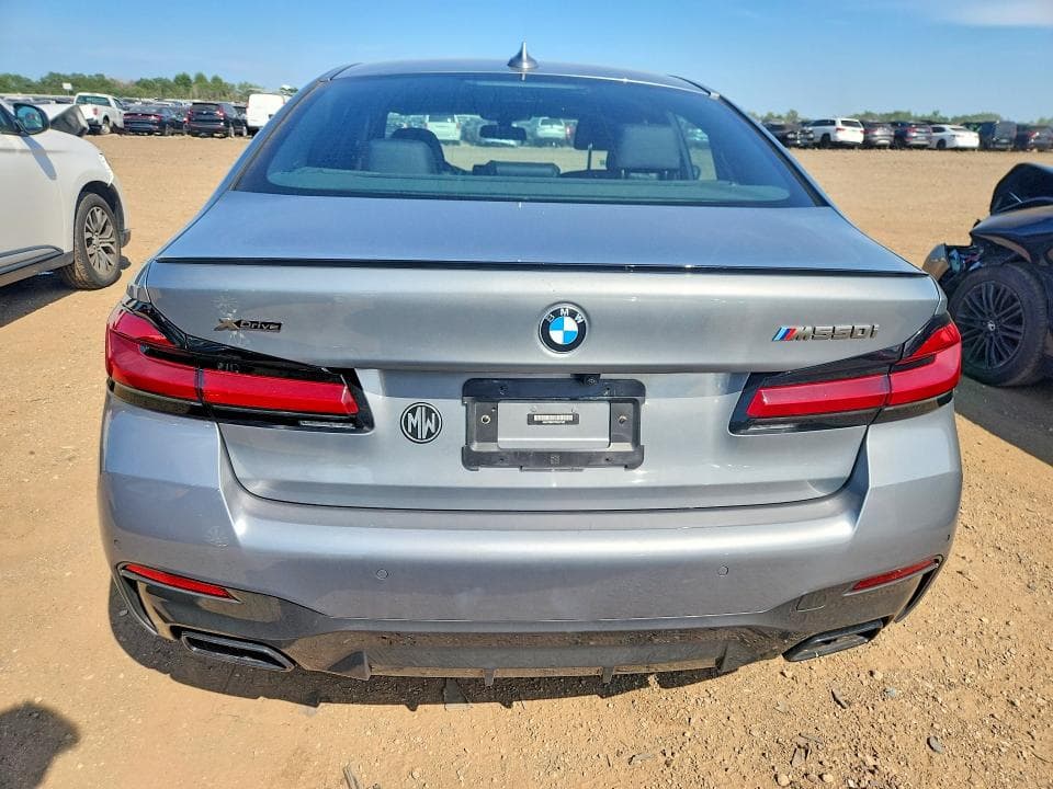 2023 BMW M550XI 6
