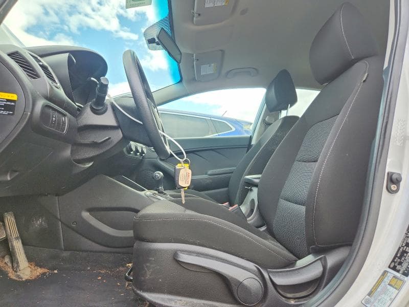 2017 KIA FORTE LX 7