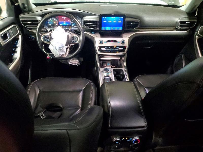 2022 FORD EXPLORER XLT 8