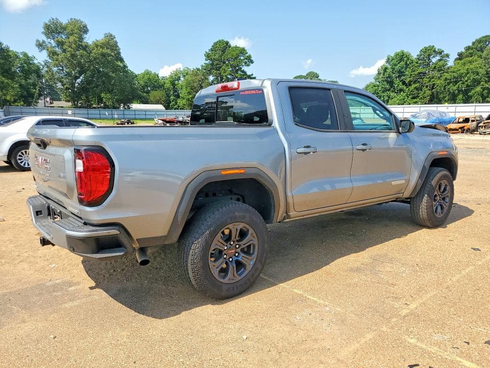 2025 GMC CANYON ELEVATION 3