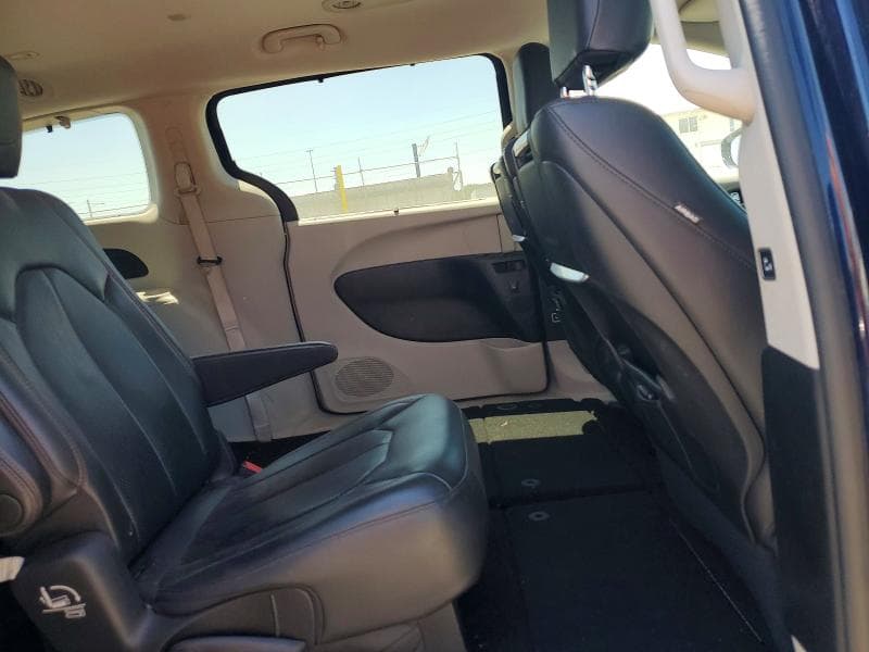 2017 CHRYSLER PACIFICA TOURING L PLUS 11