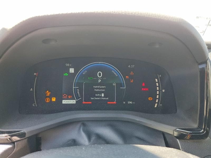 2025 TOYOTA CAMRY LE 9