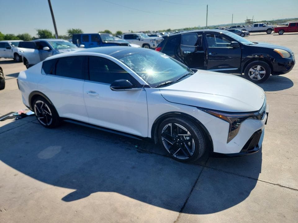 2025 KIA K4 GT LINE 4