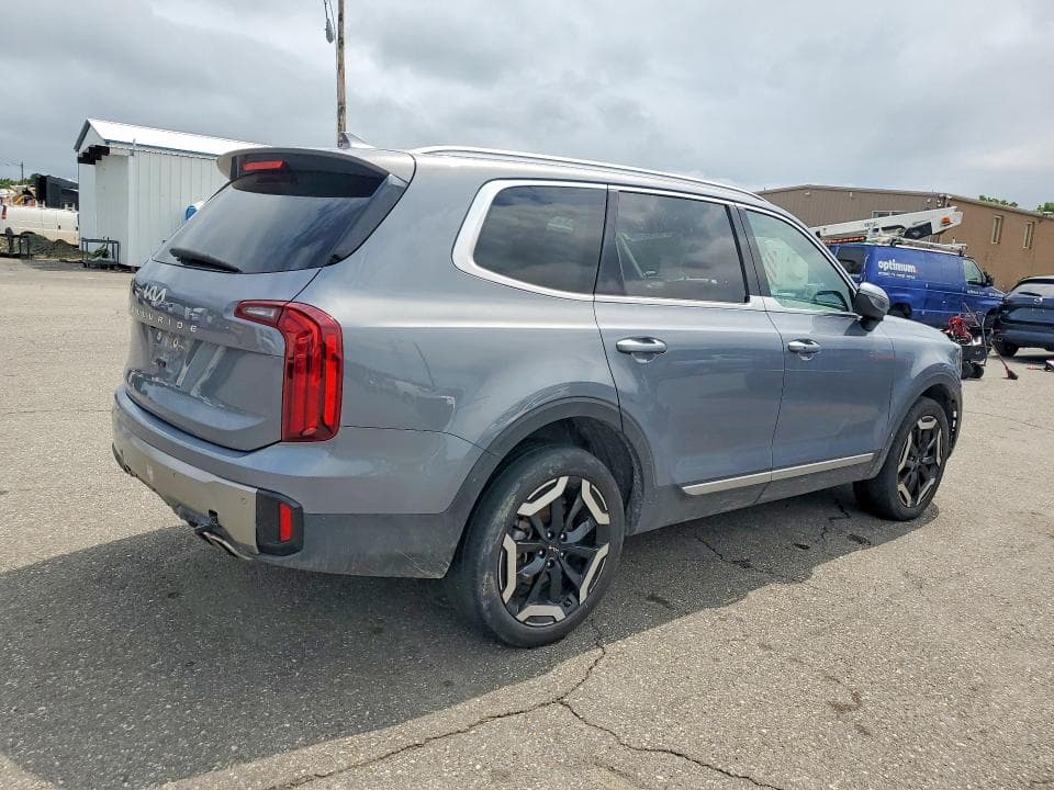 2025 KIA TELLURIDE S 3
