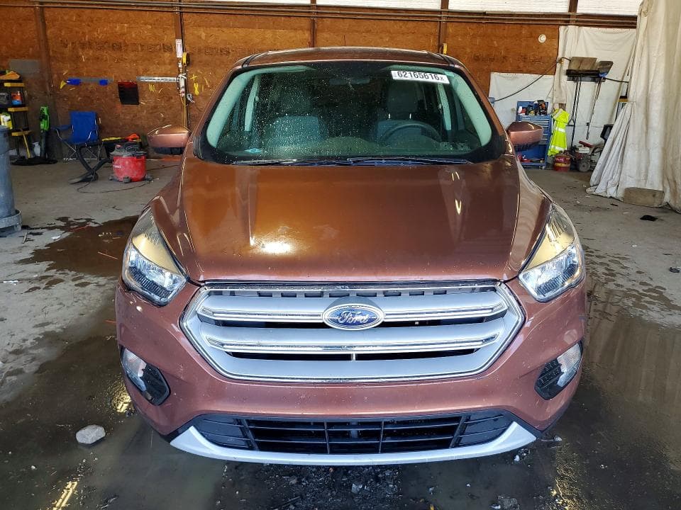 2017 FORD ESCAPE SE 5