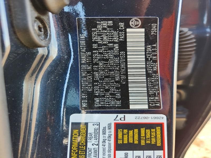 2017 TOYOTA CAMRY SE 12