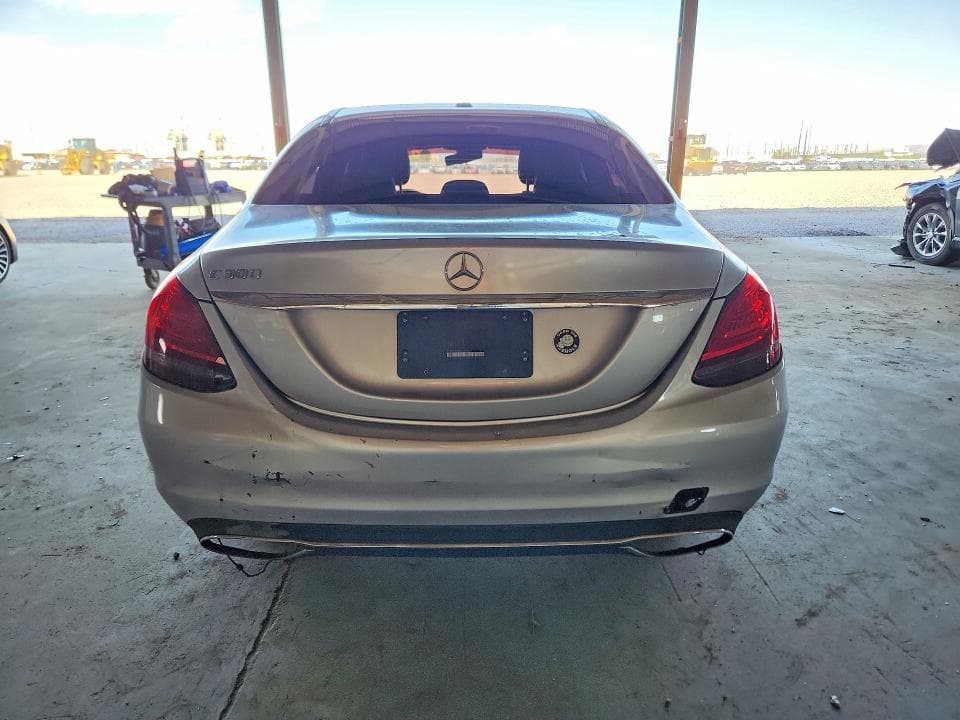 2019 MERCEDES-BENZ C 300 6