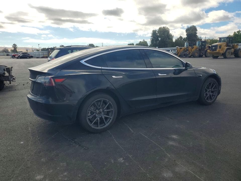 2019 TESLA MODEL 3 3