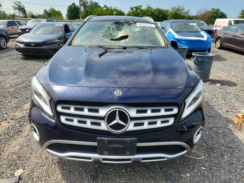 2019 MERCEDES-BENZ GLA 250 4MATIC 5
