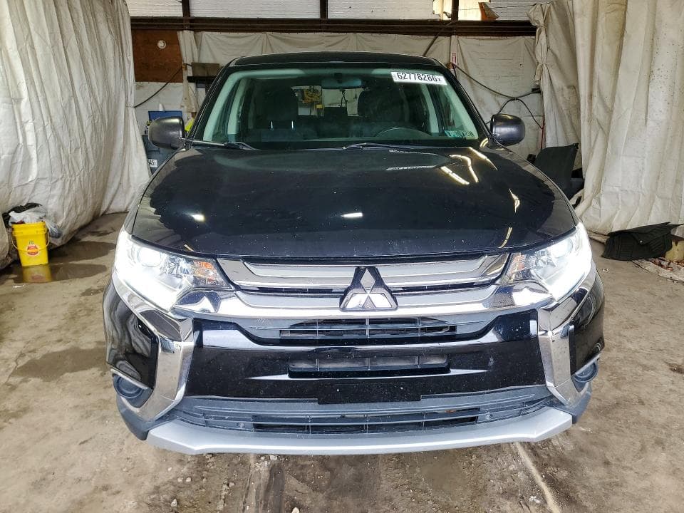 2017 MITSUBISHI OUTLANDER ES 5