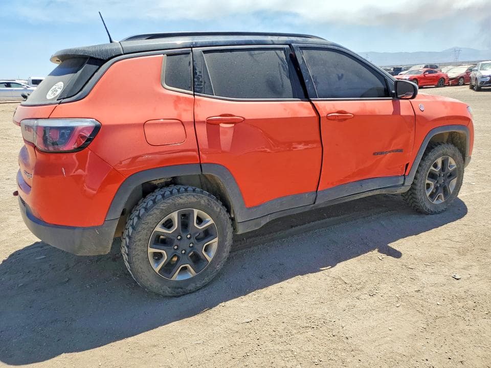 2018 JEEP COMPASS TRAILHAWK 3