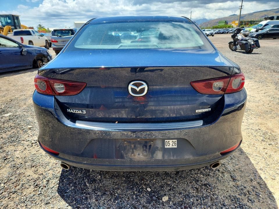 2020 MAZDA 3 SELECT 6