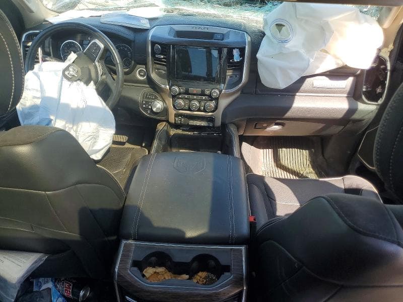 2020 RAM 1500 LARAMIE 8