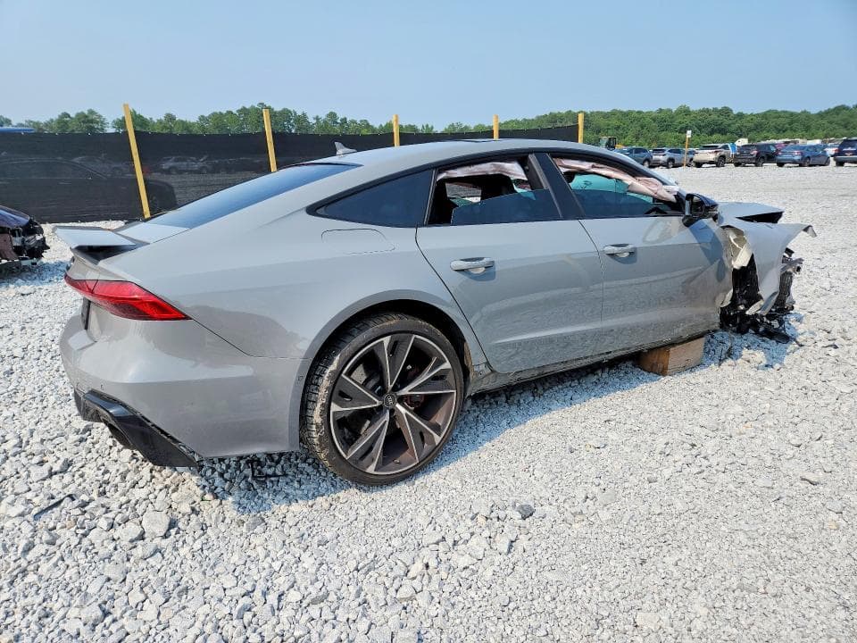 2022 AUDI RS7 3