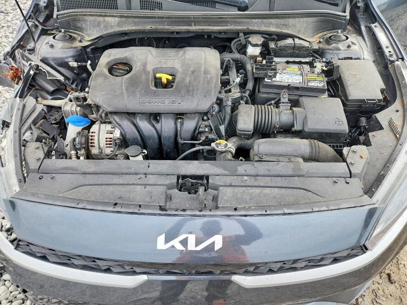 2023 KIA FORTE LXS 11