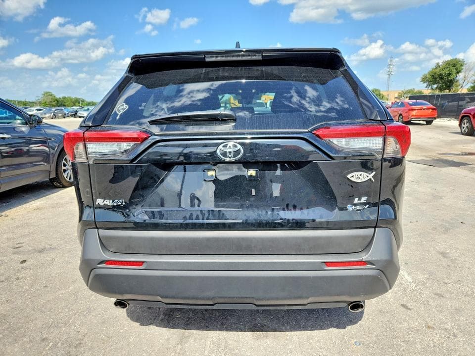 2025 TOYOTA RAV4 LE 6