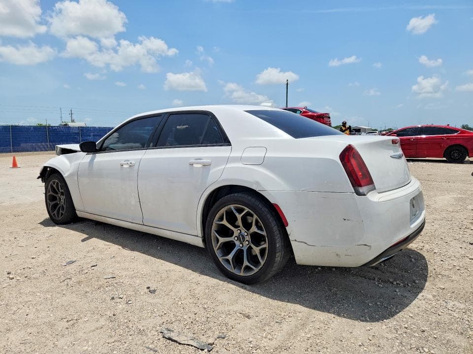 2018 CHRYSLER 300 TOURING 2