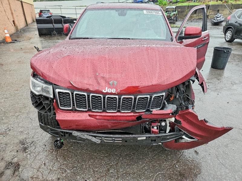 2019 JEEP GRAND CHEROKEE LAREDO 12