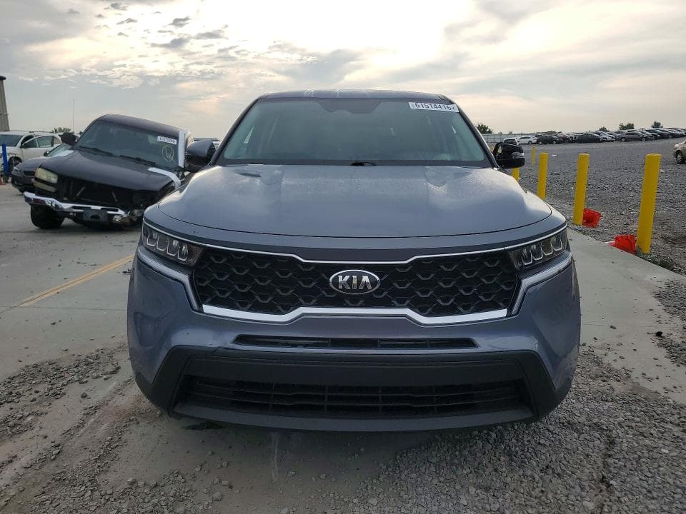 2021 KIA SORENTO 5