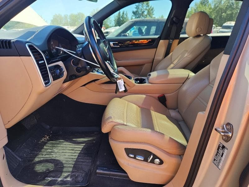 2020 PORSCHE CAYENNE 7