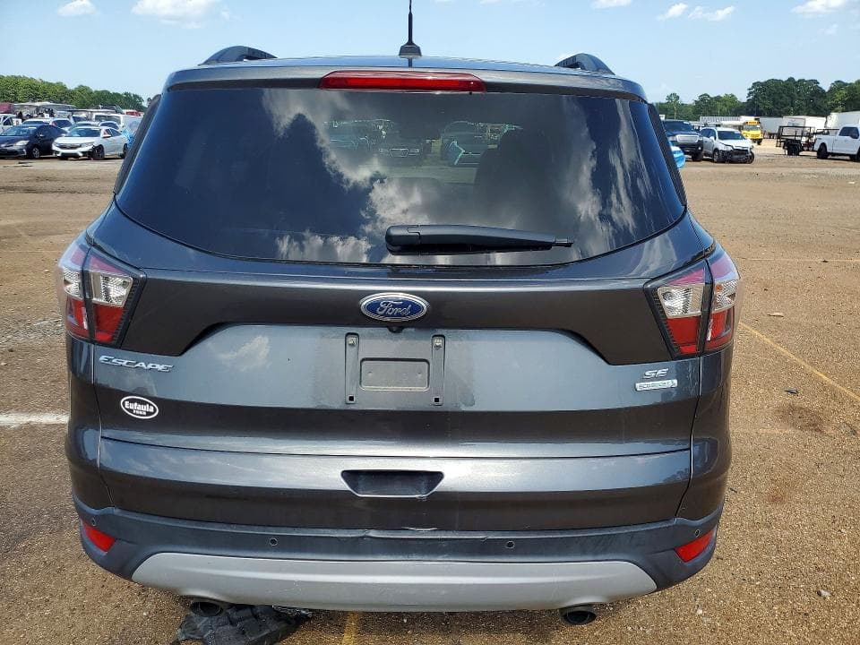 2017 FORD ESCAPE SE 6