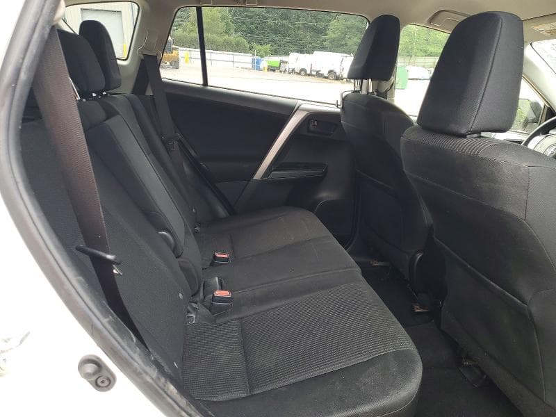 2017 TOYOTA RAV4 LE 11