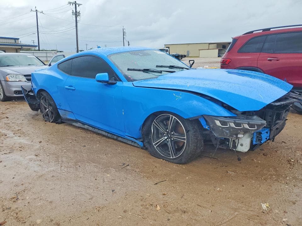 2024 FORD MUSTANG 4