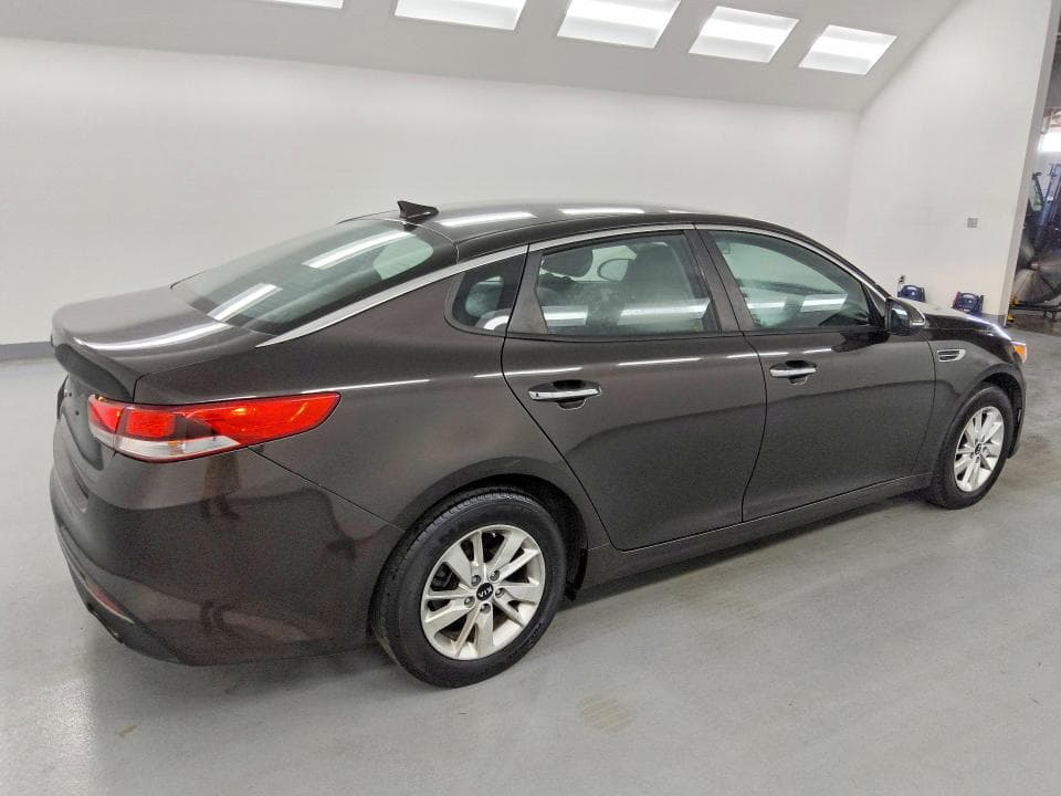 2018 KIA OPTIMA LX 3