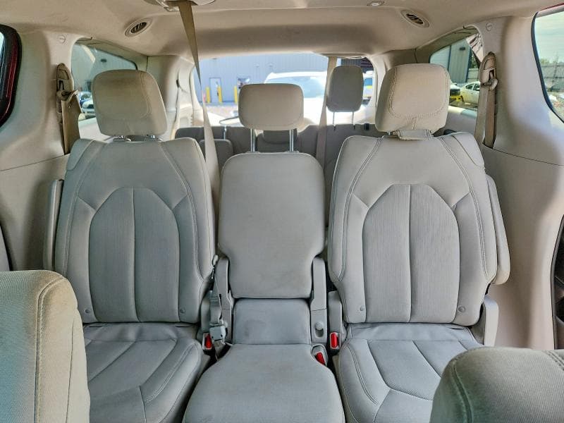 2017 CHRYSLER PACIFICA TOURING 10