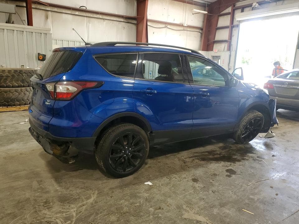 2017 FORD ESCAPE SE 3
