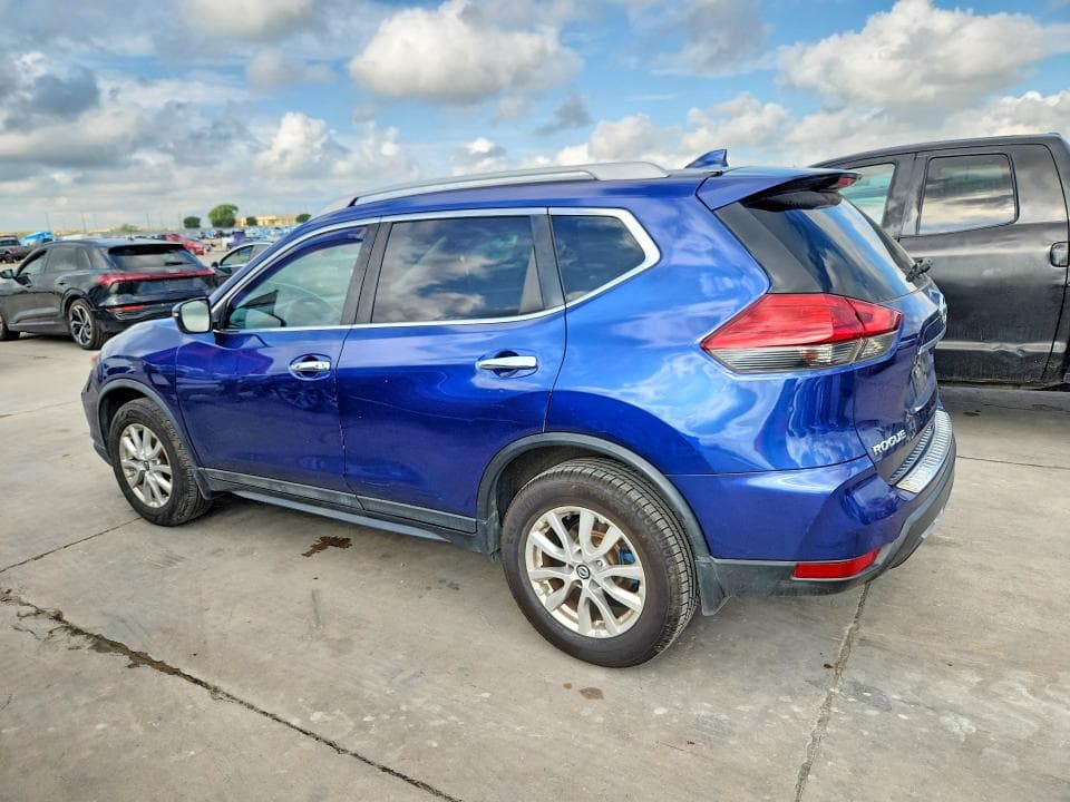 2017 NISSAN ROGUE SV 2