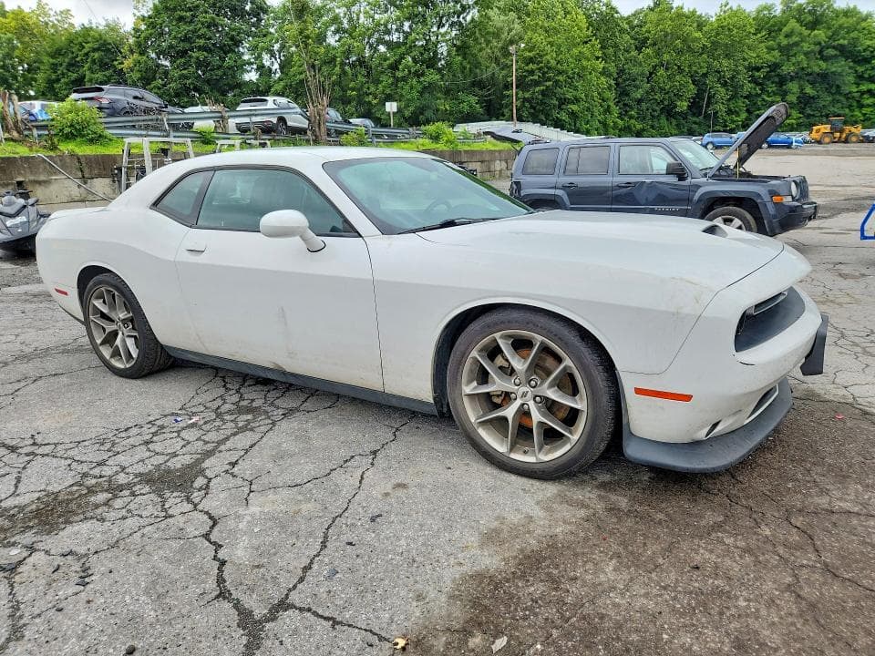 2022 DODGE CHALLENGER GT 4