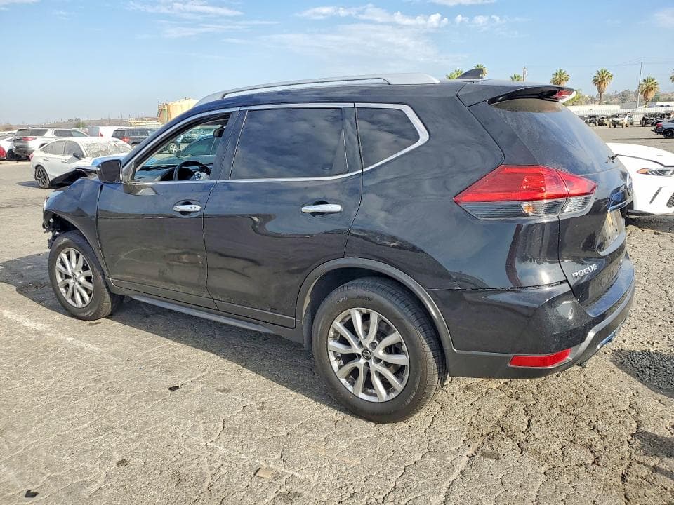 2017 NISSAN ROGUE SV 2